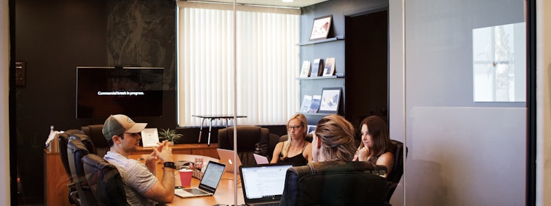 智能云备份技术 - 云端数据同步与存储示意图